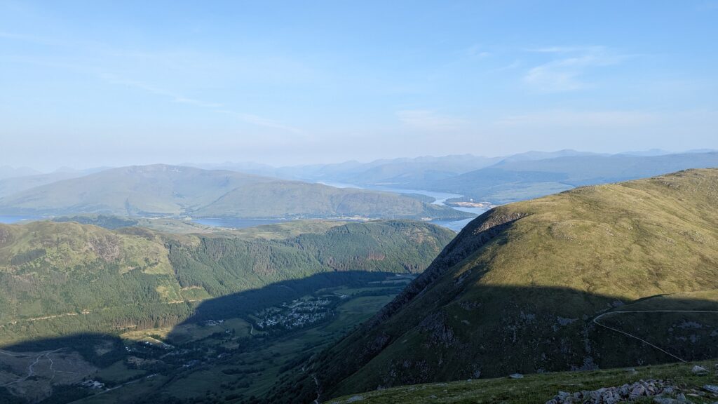 Blue sky, mountains and lakes.